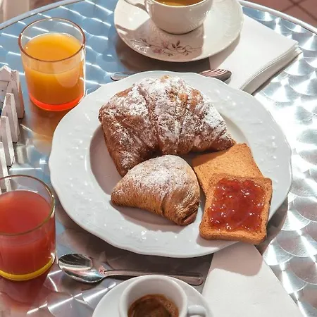 Bed & Breakfast Enjoy Happyness *