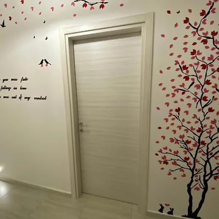 Enjoy Happyness Bed & Breakfast Pompei