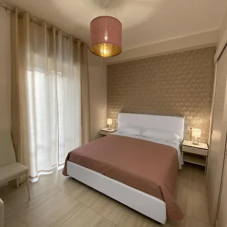 Bed & Breakfast Enjoy Happyness Pompeji