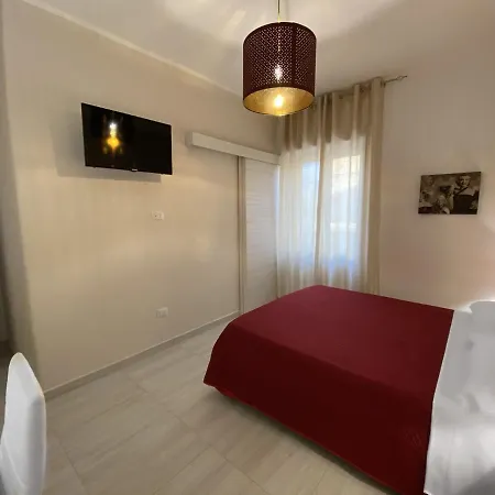 Enjoy Happyness 3* Pompéi