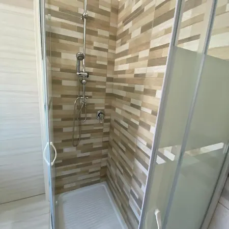 Enjoy Happyness Bed & Breakfast 3*