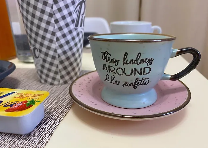 Enjoy Happyness Couette-café Pompéi