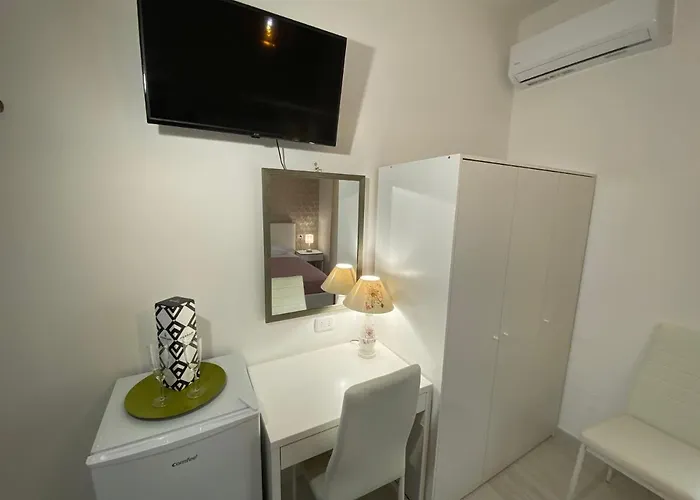 Enjoy Happyness Couette-café Pompéi